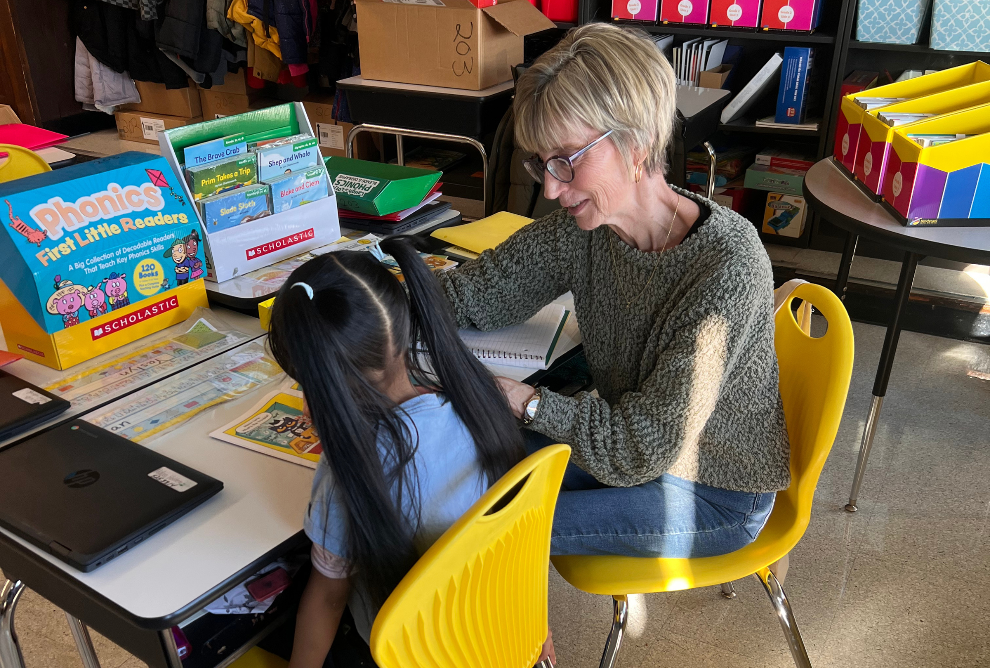 reading tutor senior